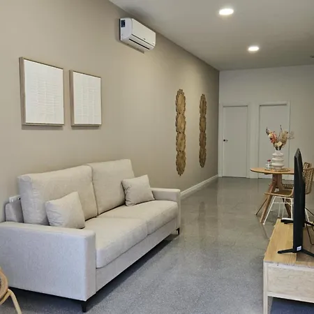 Imperial Puerto Apartment *