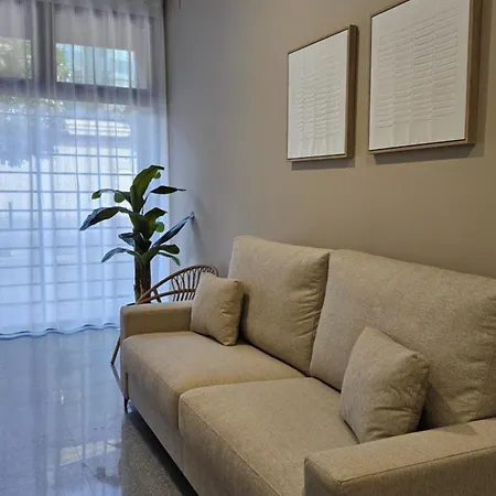 Imperial Puerto Apartment *